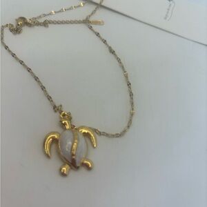 Never tarnish 18 kt gold plated 304 stainless steel turtle necklace
